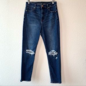American Eagle Distressed Mom Jean Sz 4 Reg